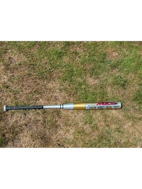 Worth XGOLD MAX EST Gold MG46 Softball Baseball Bat 34 inch 28 oz